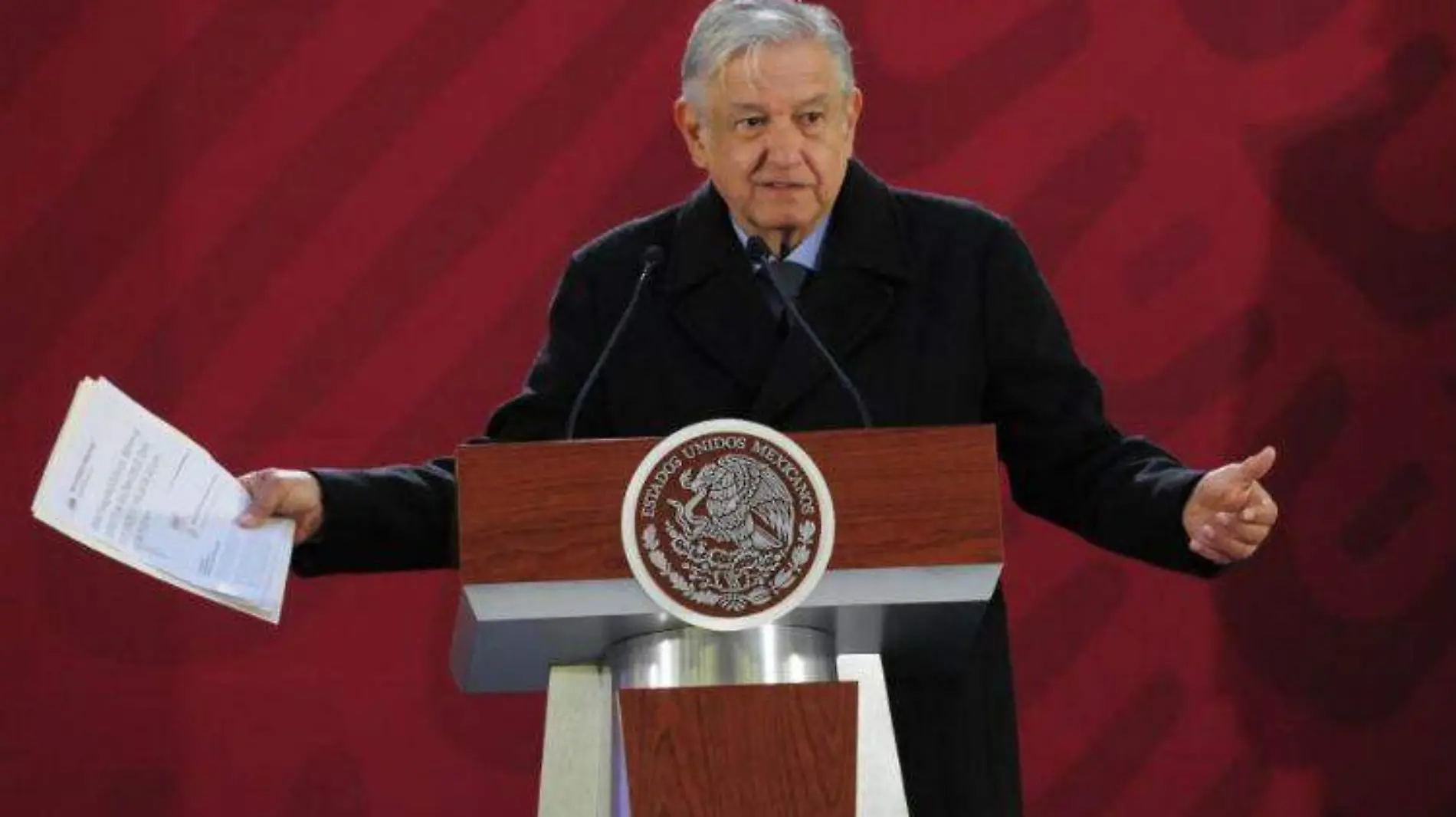 amlo pipas ALEJANDRO AGUILAR